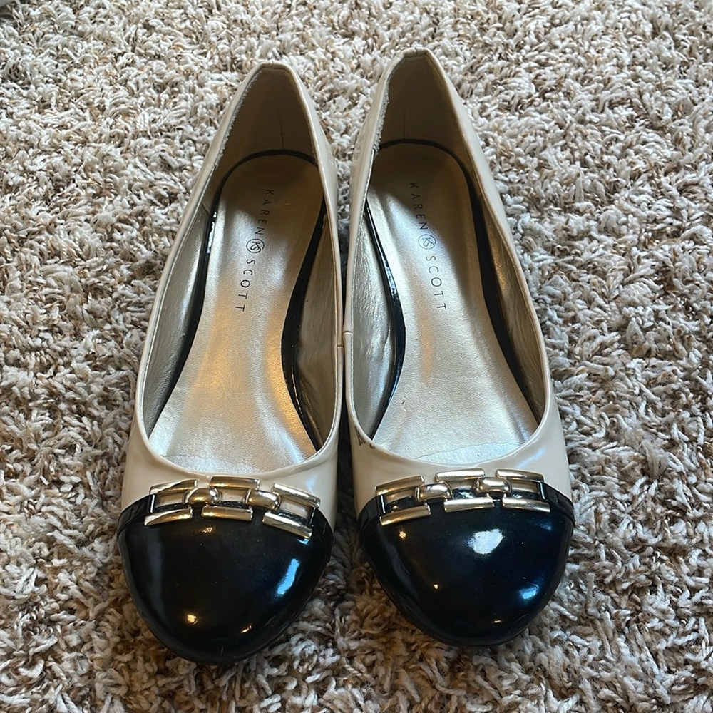 Karen Scott Flats